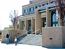 Student and Community Services Building